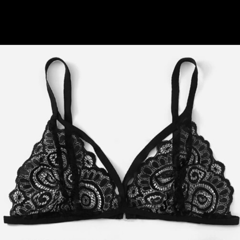Black lace lingerie bra